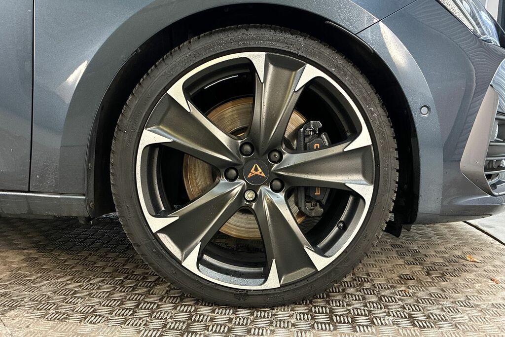 Cupra Leon 2.0 Tsi 300 Vz2 Dsg Grey #5