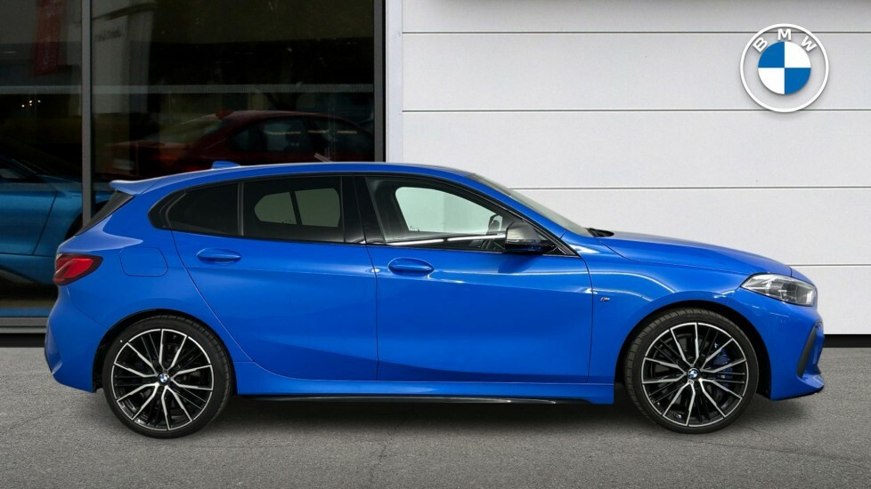 BMW 1 Series M135i Xdrive YM70CJE Blue #3