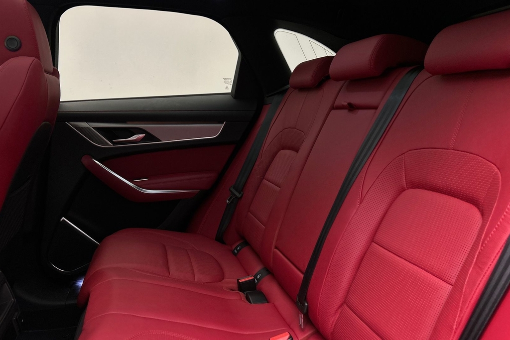 Jaguar F-Pace D200 R-dynamic Se Grey #4