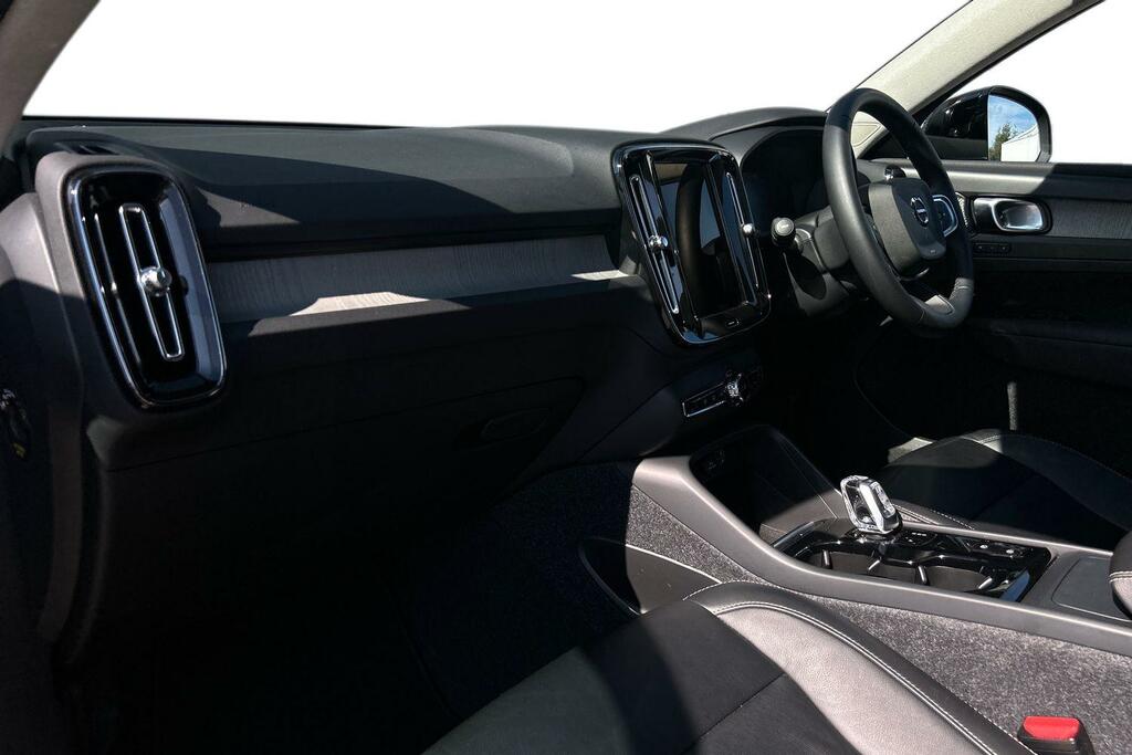 Volvo XC40 Inscription, B4 Awd Mild Hybrid Black #2