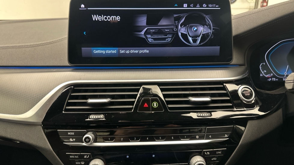BMW 5 Series Saloon Blue #8