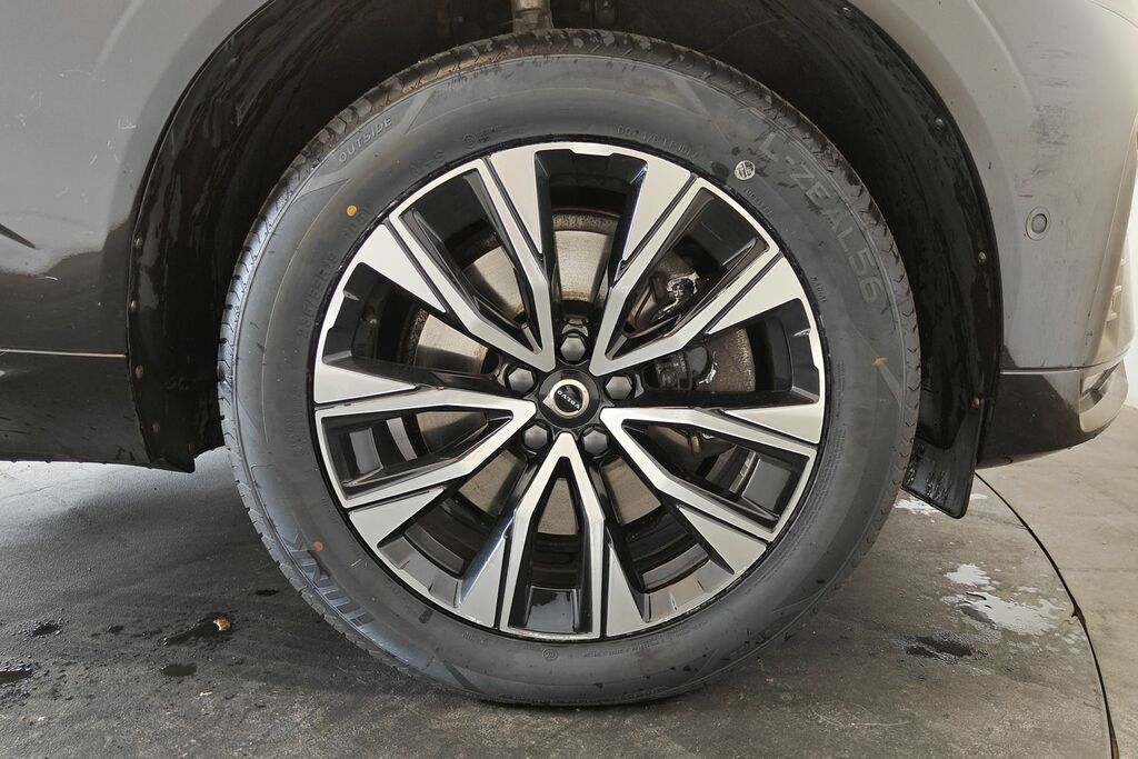 Volvo XC60 2.0 B4p Plus Dark Geartronic Black #5