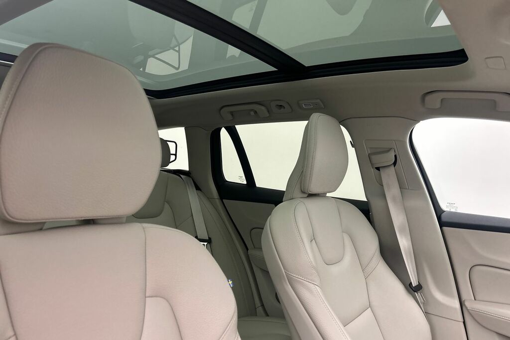 Volvo V60 V60 Core B3 Mhev Black #31