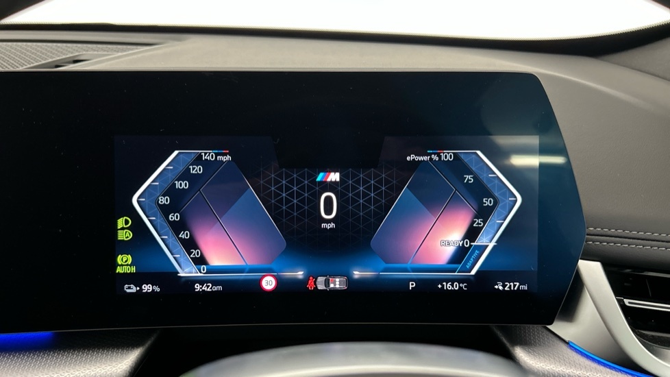 BMW iX1 150Kw Edrive20 Shadow Edition 65Kwh Green #9