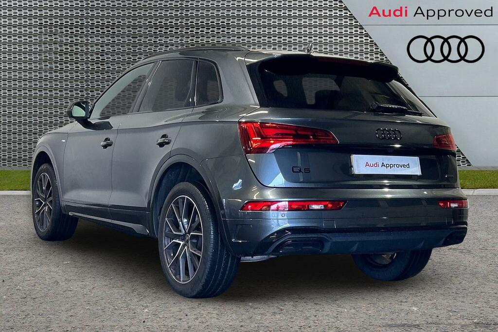 Audi Q5 Black Edition 40 Tdi Quattro 204 Ps S Tronic Grey #3