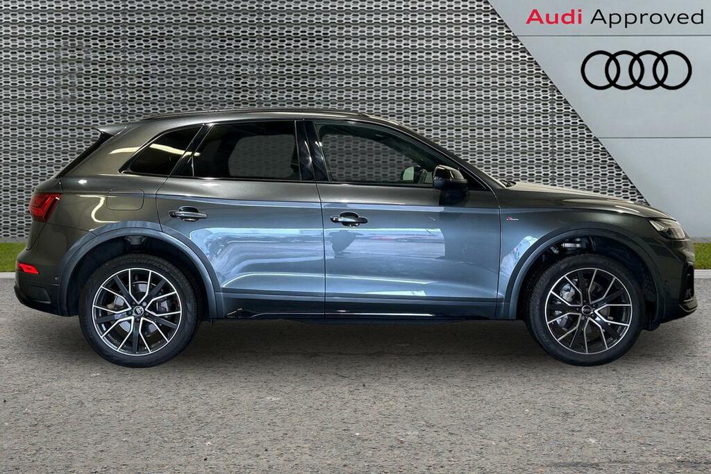 Audi Q5 Black Edition 40 Tdi Quattro 204 Ps S Tronic Grey #4