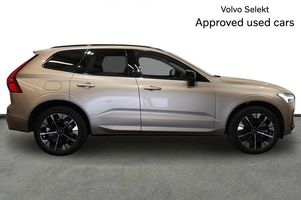 Volvo XC60 2.0 T8 455 Phev Ultra Dark Awd Geartronic Gold #4
