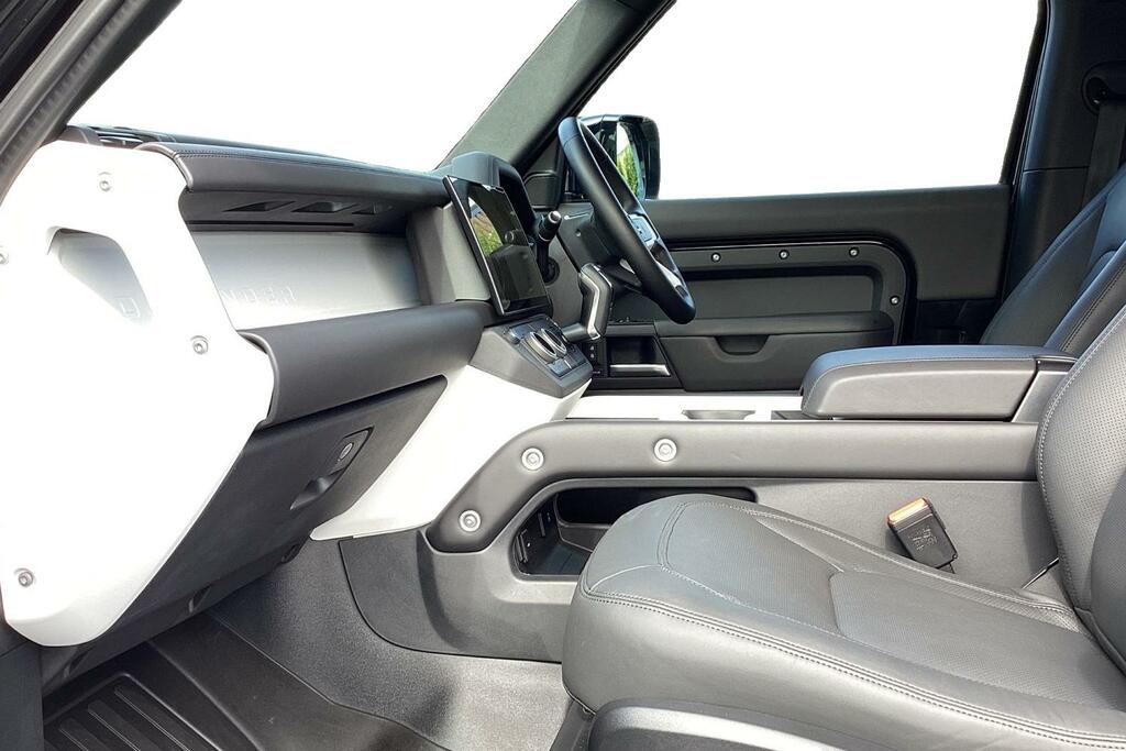 Land Rover Defender D350 Hard Top X-dynamic Hse Black #4