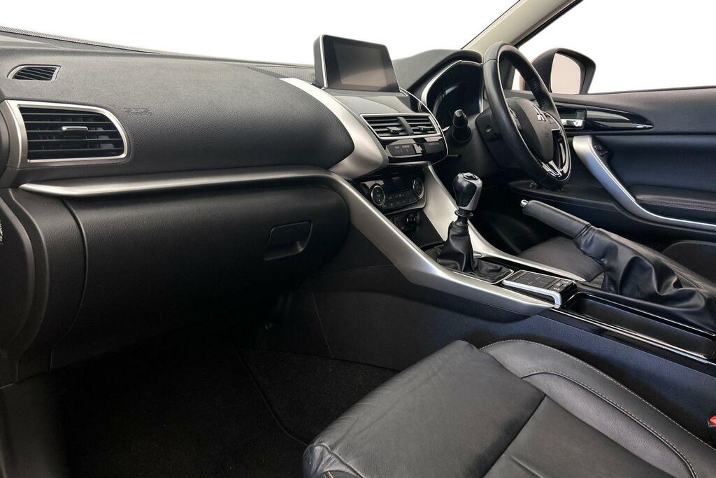 Mitsubishi Eclipse Cross 1.5 4 Brown #2