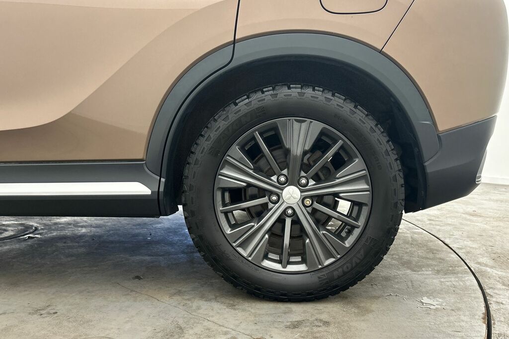 Mitsubishi Eclipse Cross 1.5 4 Brown #5
