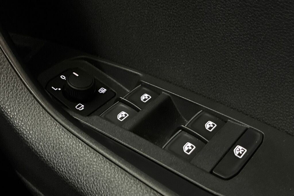 Skoda Karoq 1.6 Tdi Se Technology Silver #26