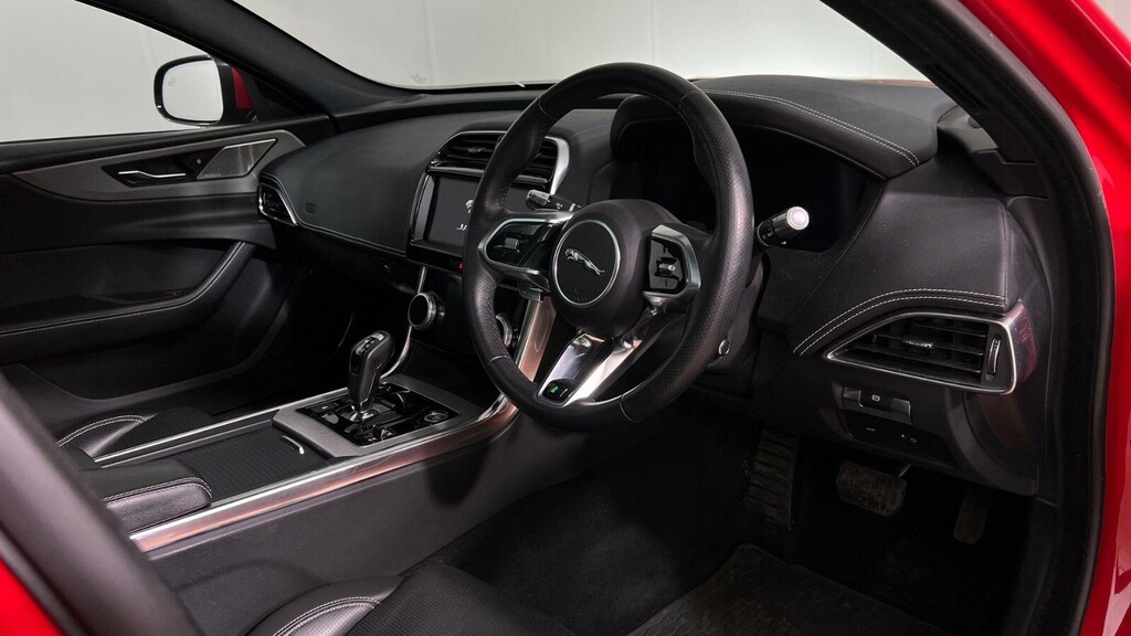 Jaguar XE 2.0 Reims Edition Blue #28