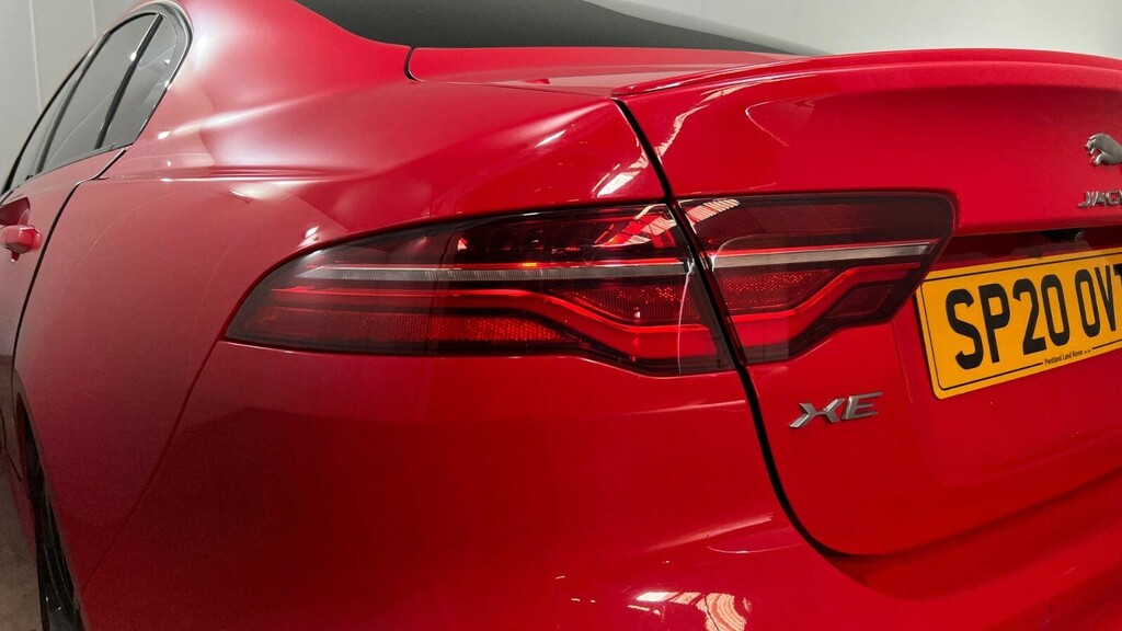Jaguar XE 2.0 Reims Edition Blue #19