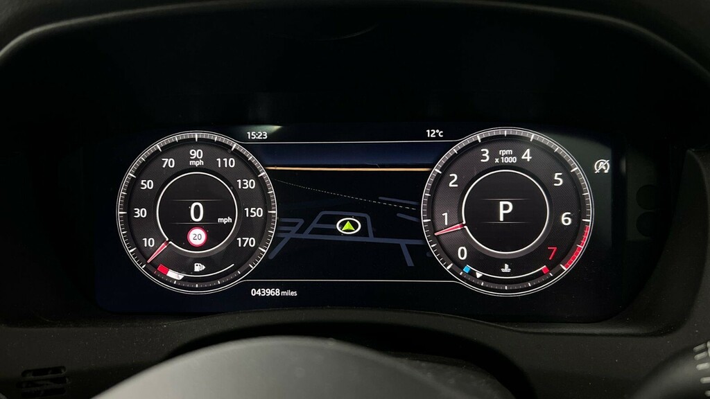 Jaguar XE 2.0 Reims Edition Blue #16