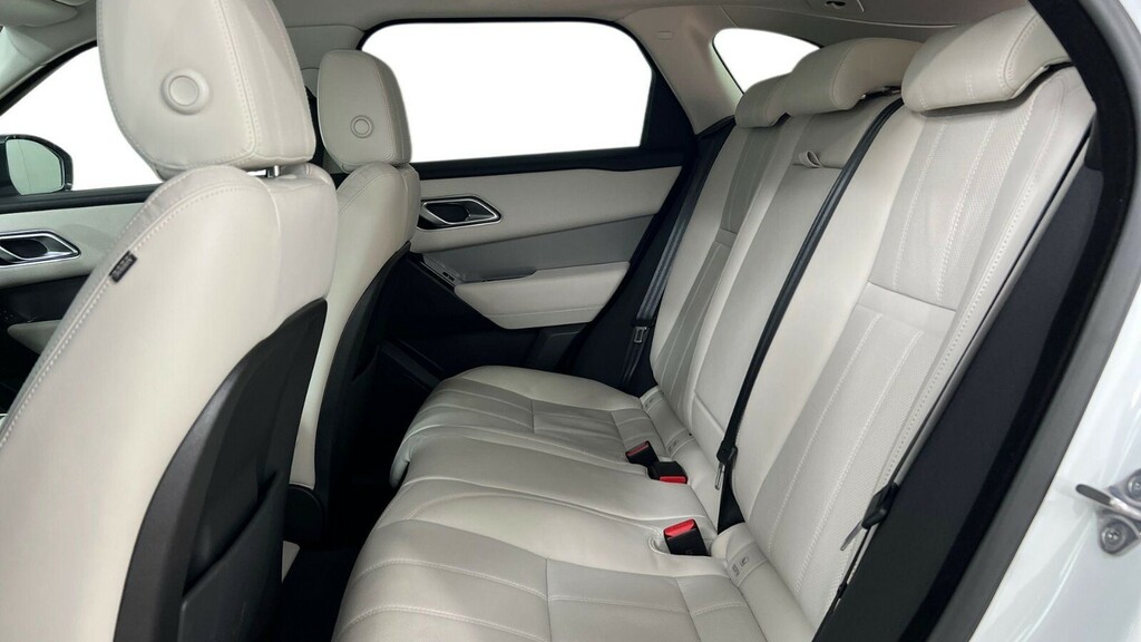 Land Rover Range Rover Velar P250 S White #4