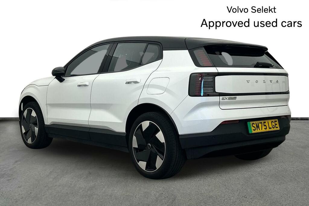 Volvo EX30 200Kw Sm Extended Range Plus 69Kwh White #3