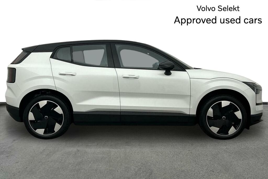 Volvo EX30 200Kw Sm Extended Range Plus 69Kwh White #4