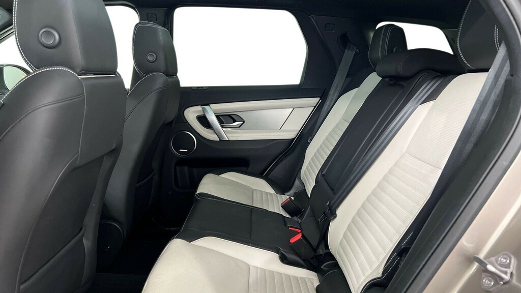 Land Rover Discovery Sport P250 R-dynamic Se Brown #4