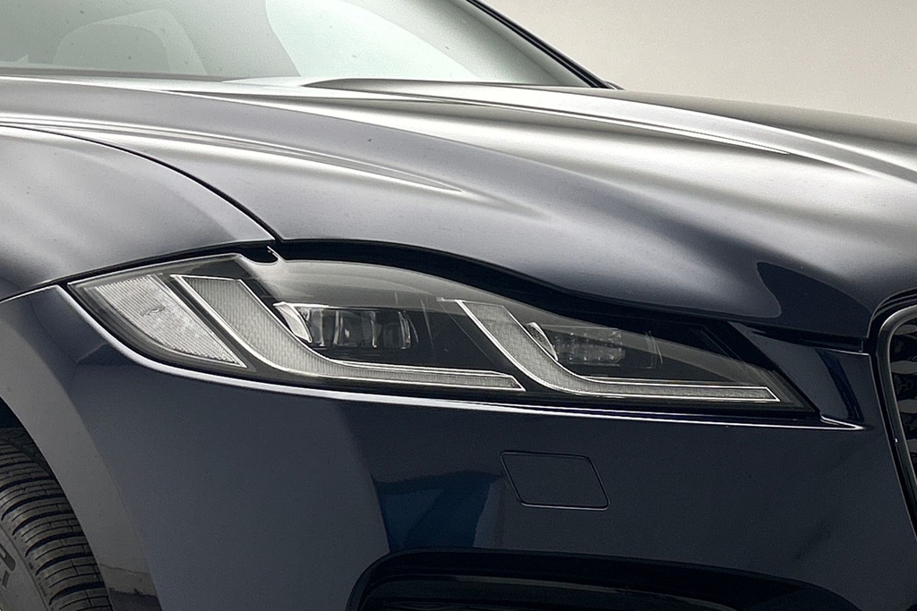 Jaguar F-Pace 2.0 D200 Mhev R Dynamic Se Black Suv Au Black #17