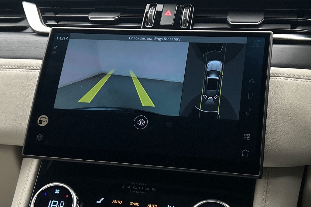 Jaguar F-Pace 2.0 D200 Mhev R Dynamic Se Black Suv Au Black #12
