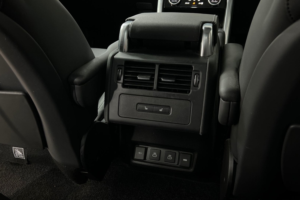 Land Rover Discovery Discovery R-dynamic Se D Mhev White #18