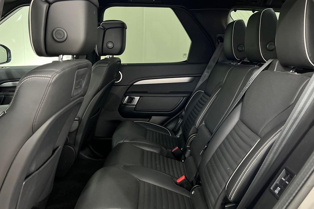 Land Rover Discovery D300 R-dynamic Hse Silver #4