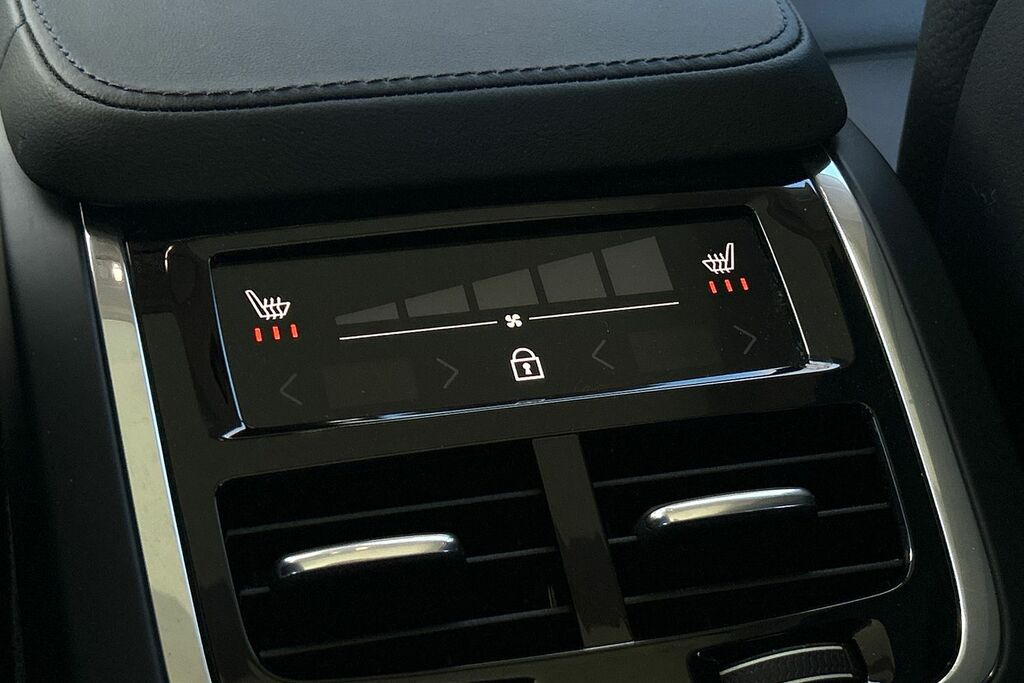 Volvo XC90 Recharge T8 Ultimate  #27