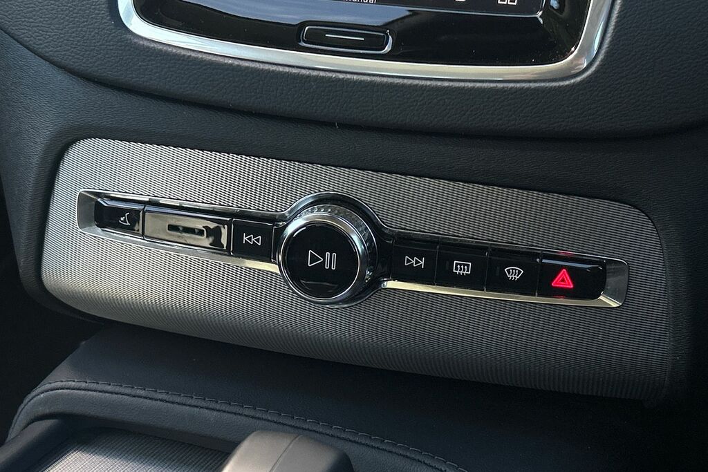 Volvo XC90 Recharge T8 Ultimate  #14