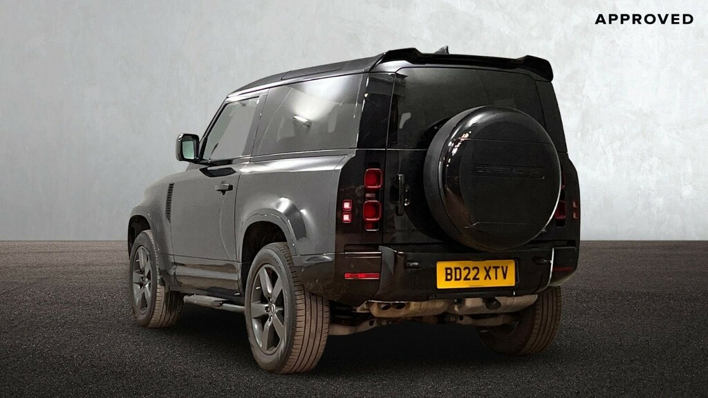 Land Rover Defender 90 D250 X-dynamic Se Black #2