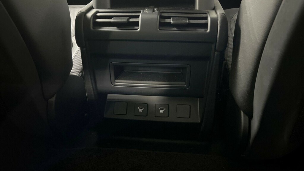 Land Rover Defender 90 Defender X-dynamic Se D Mhev White #18