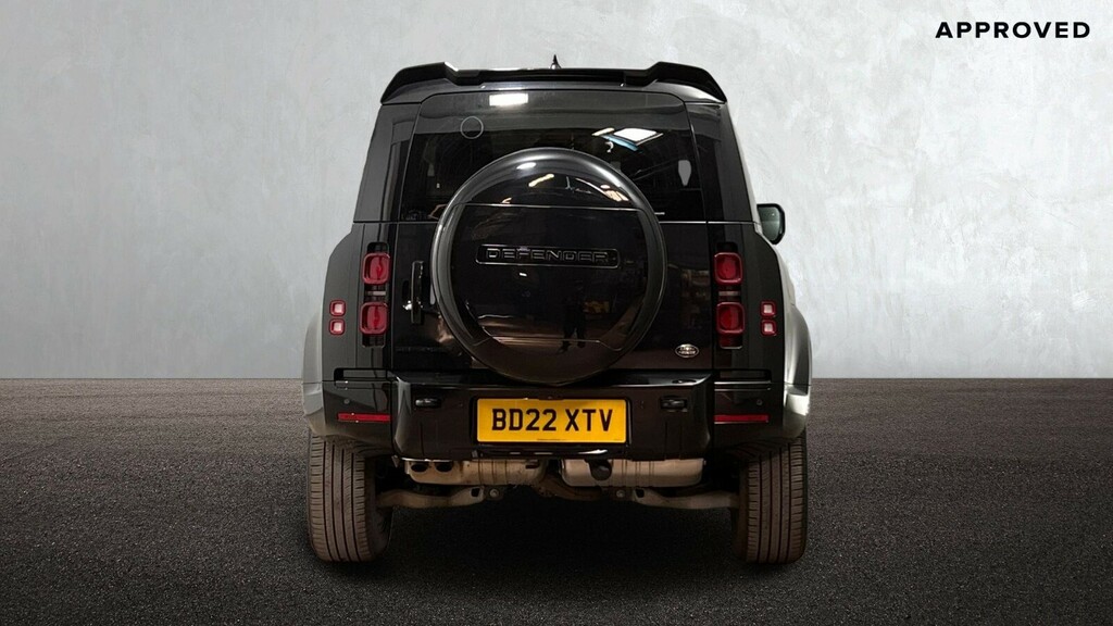 Land Rover Defender 90 D250 X-dynamic Se Black #6
