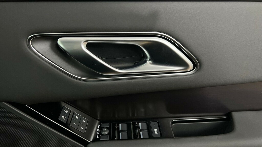 Land Rover Range Rover Velar 2.0 D200 Mhev Dynamic Se Black #25