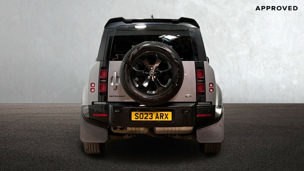 Land Rover Defender 110 D250 X-dynamic Se Grey #6