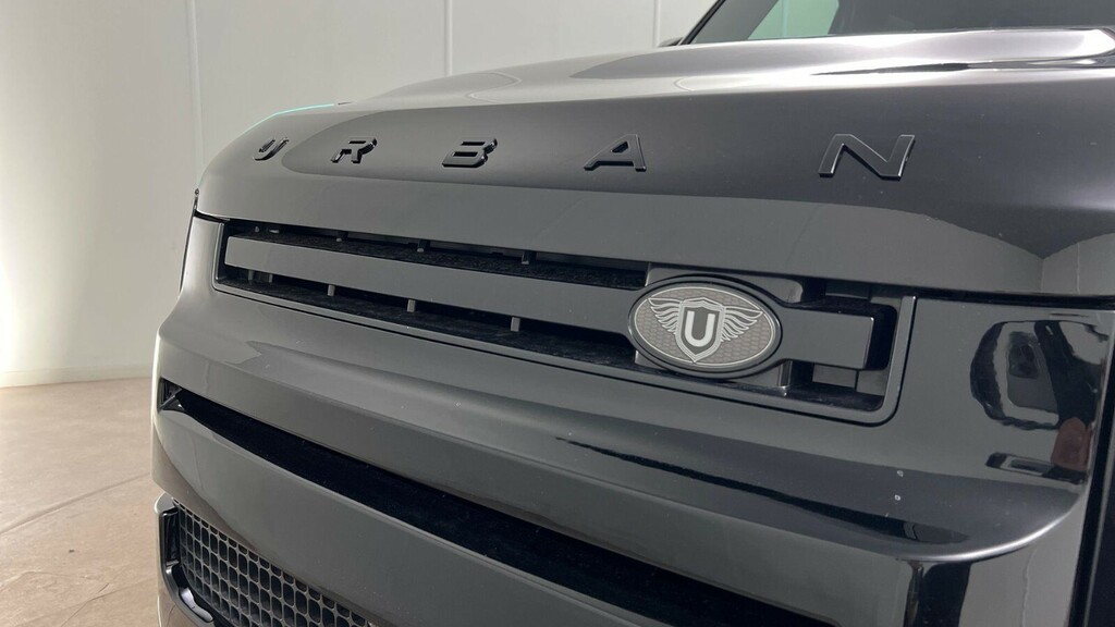 Land Rover Defender 110 X-dynamic Se Grey #30
