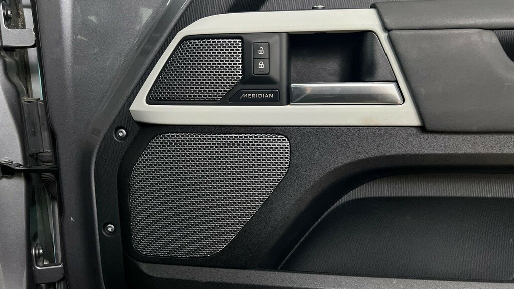 Land Rover Defender 110 X-dynamic Se Grey #23