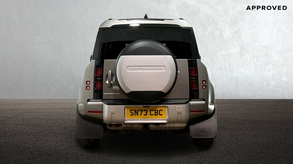 Land Rover Defender 110 D250 Xs Edition Silver #6