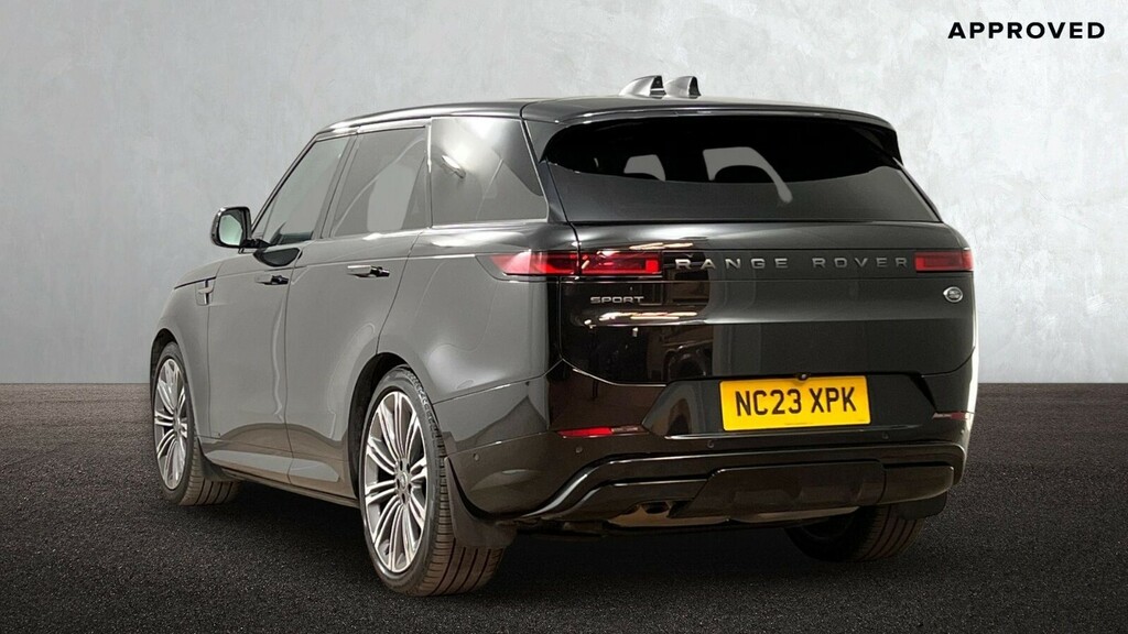 Land Rover Range Rover Sport D350 Autobiography Black #2