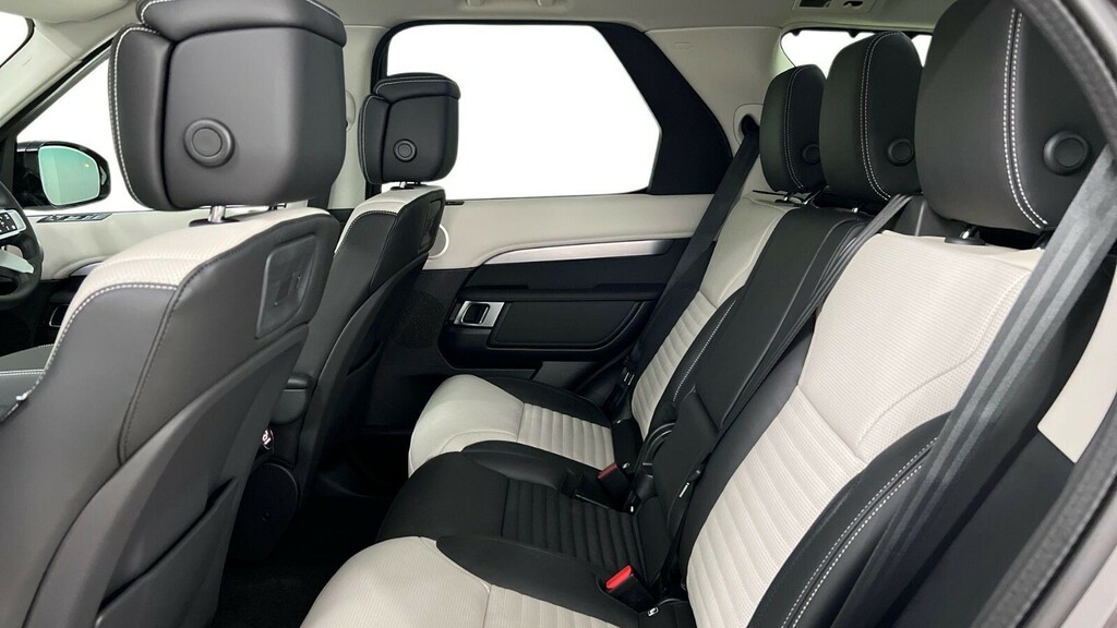 Land Rover Discovery D350 Dynamic Hse Grey #4