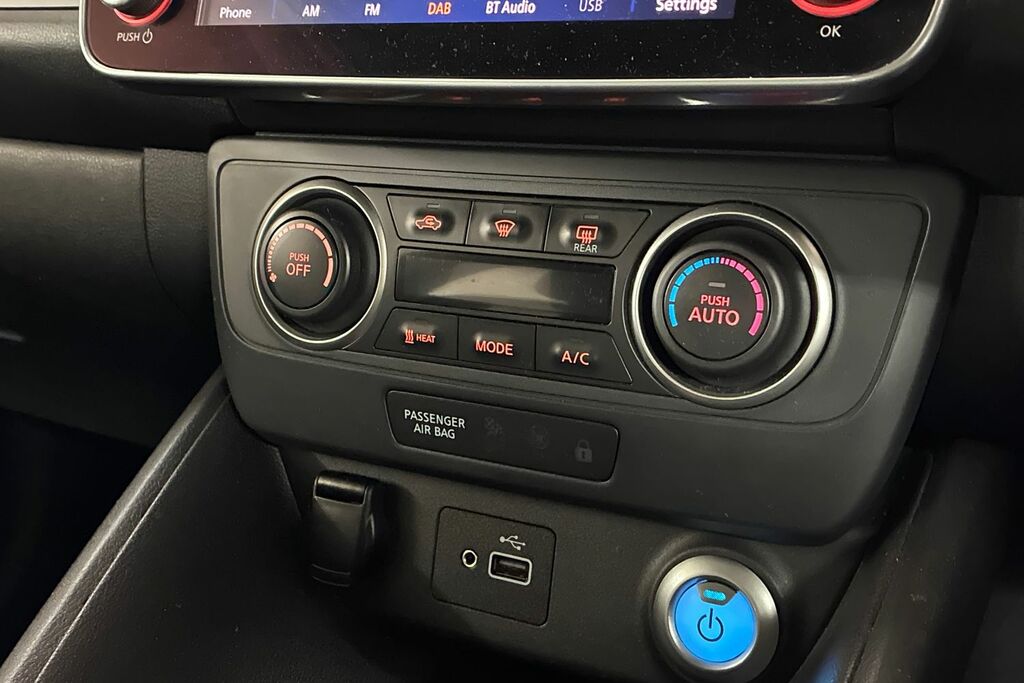 Nissan Leaf 110Kw N-connecta 39Kwh Grey #18