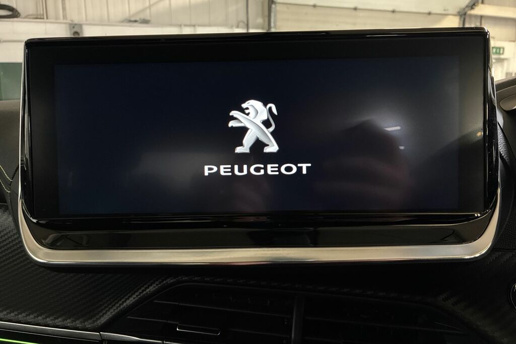 Peugeot 2008 Puretech Ss Allure Premium Grey #20