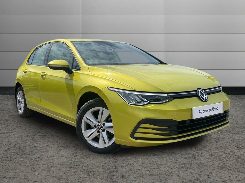 Volkswagen Golf 1.5 Tsi 150 Life Yellow