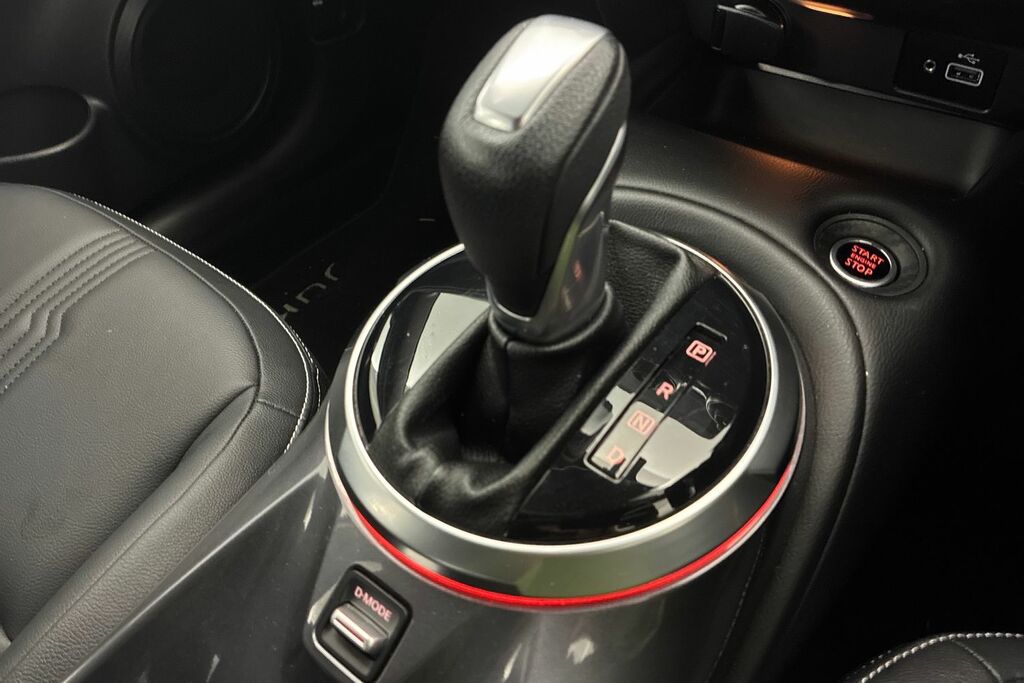 Nissan Juke 1.0 Dig-t 114 Tekna Grey #19