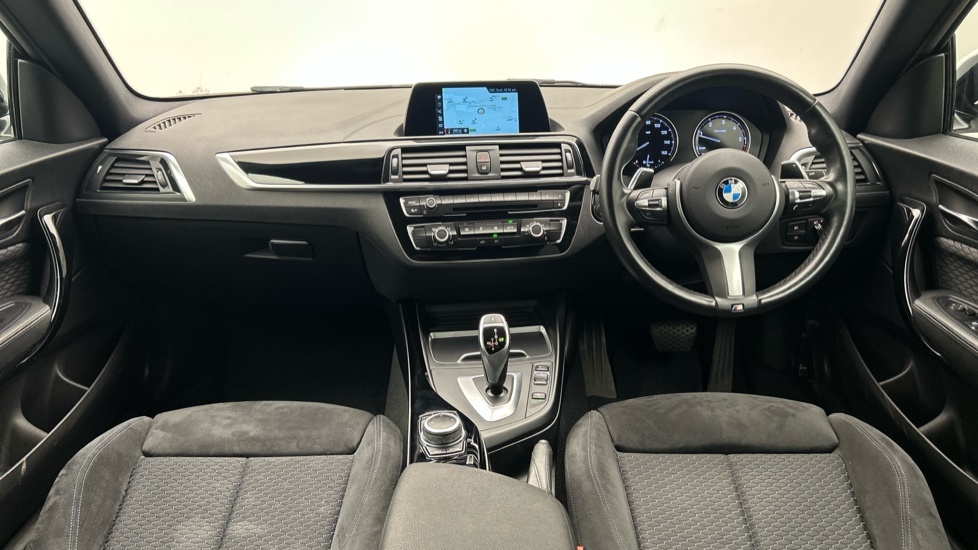 BMW 2 Series Gran Coupe 220D Xdrive M Sport Coupe White #4
