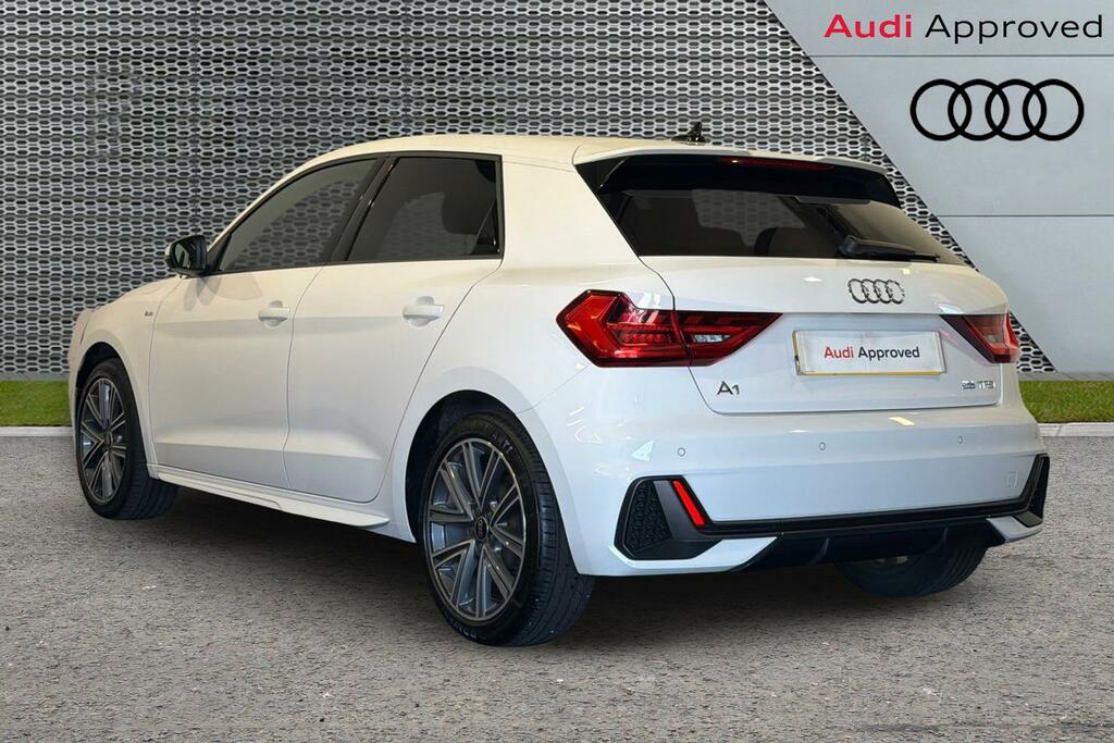Audi A1 S Line 25 Tfsi 95 Ps 5-Speed SV73NWY White #3