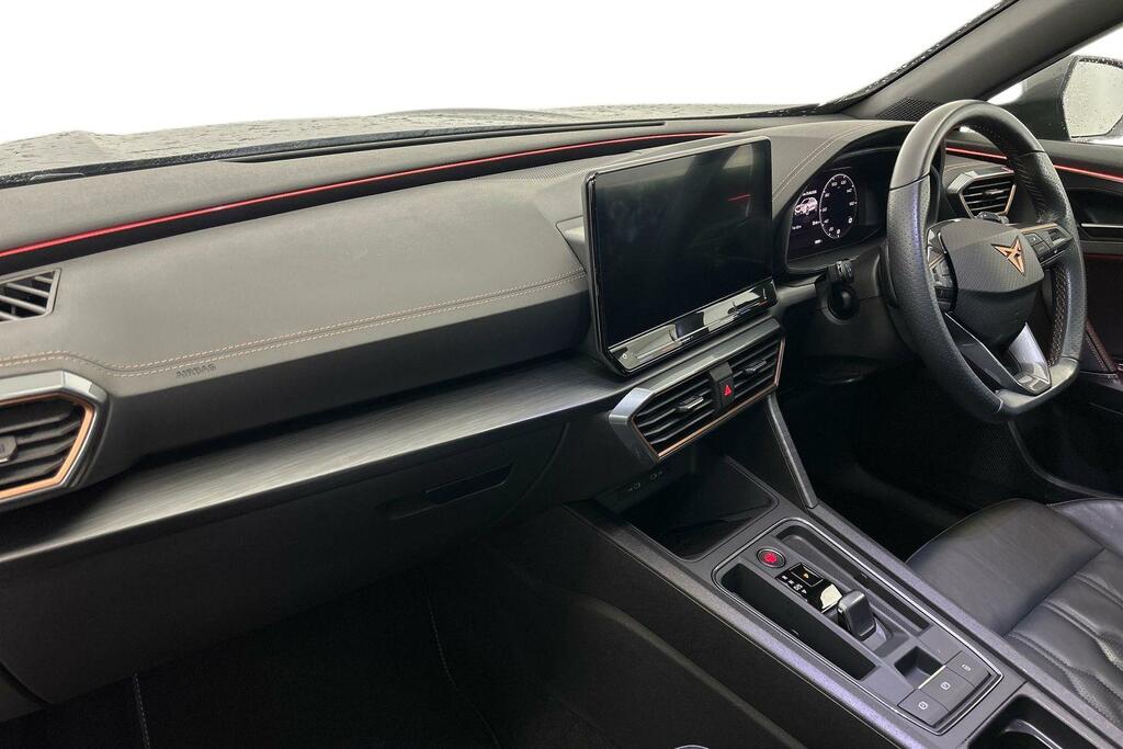 Cupra Formentor 1.5 Tsi 150 V2 Dsg Black #2