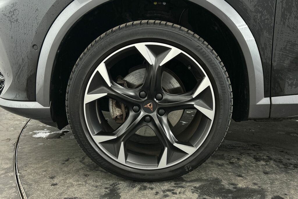 Cupra Formentor 1.5 Tsi 150 V2 Dsg Black #5