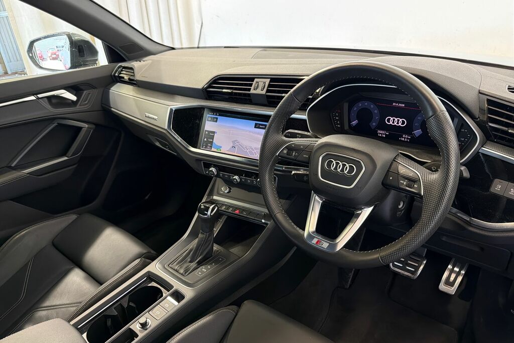 Audi Q3 35 Tfsi Sport S Tronic White #6