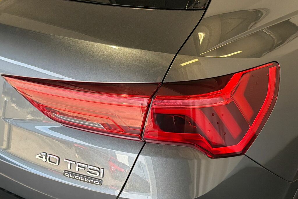 Audi Q3 35 Tfsi Sport S Tronic White #19
