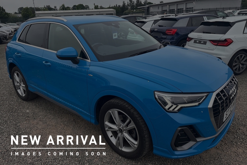 Audi Q3 S Line 35 Tfsi 150 Ps 6-Speed Blue