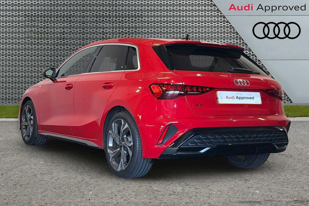 Audi A3 S Line Tfsi 116 Ps S Tronic SV26HGG Red #3